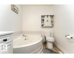 9787 176 St Nw, Edmonton, AB T5T6B3 Photo 28
