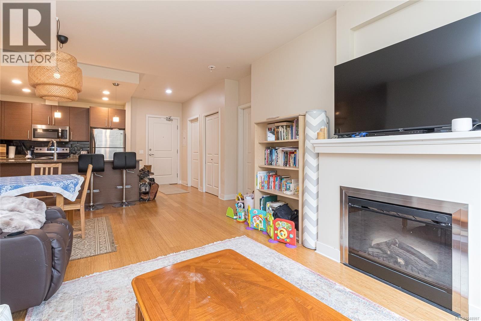 #202 4394 West Saanich Rd - Image 11