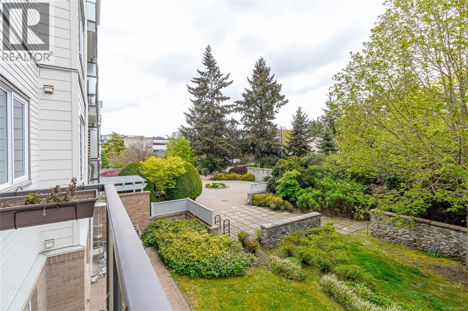 #202 4394 West Saanich Rd - Image 25