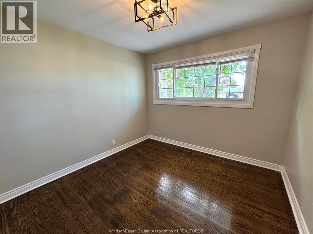 8177 RIVERSIDE DRIVE East - 16