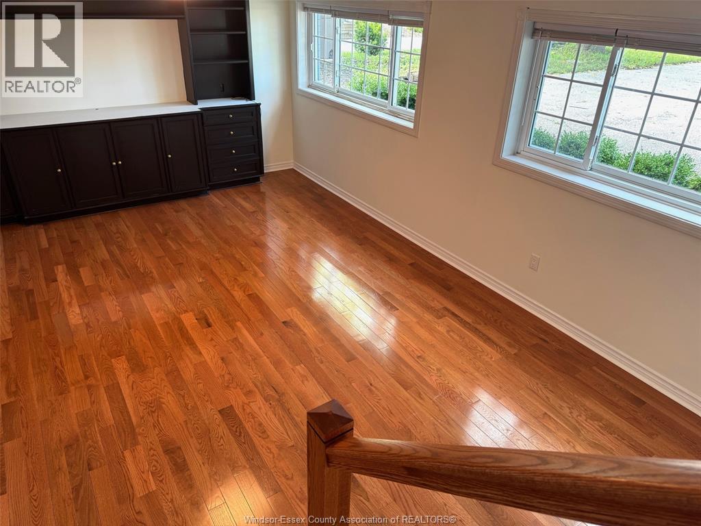 8177 RIVERSIDE DRIVE East - 23