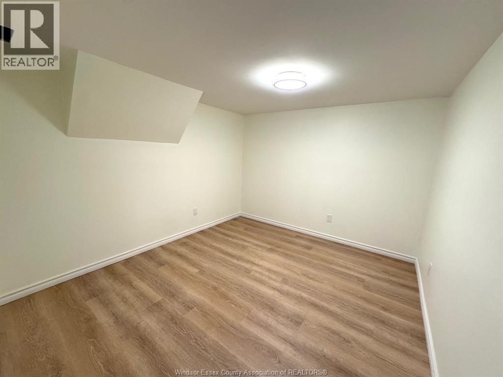 8177 RIVERSIDE DRIVE East - Image 34