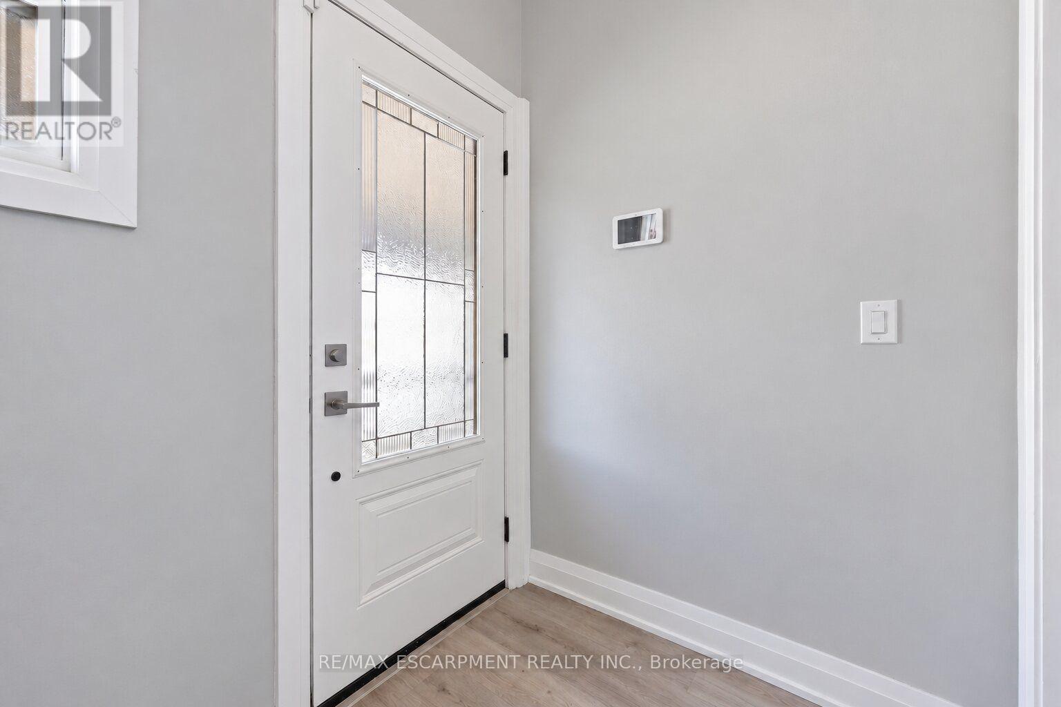 106 BARNESDALE AVENUE N - Image 6