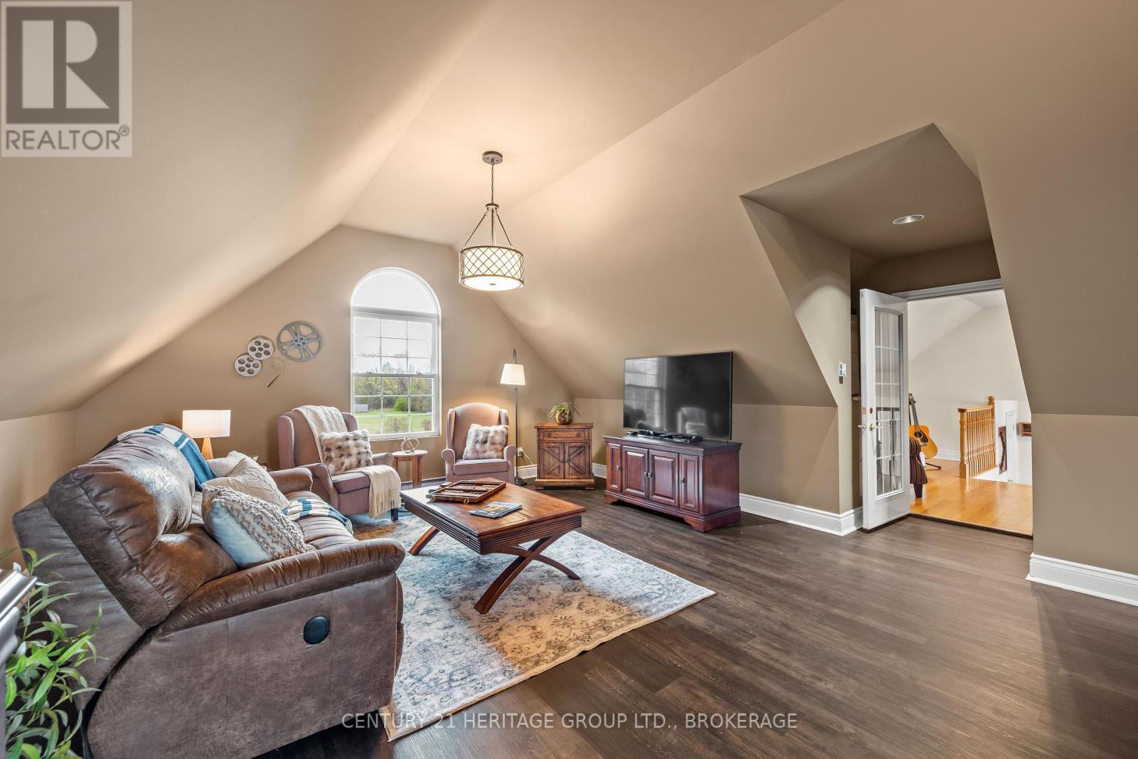 5216 BRADFORD ROAD N - 13