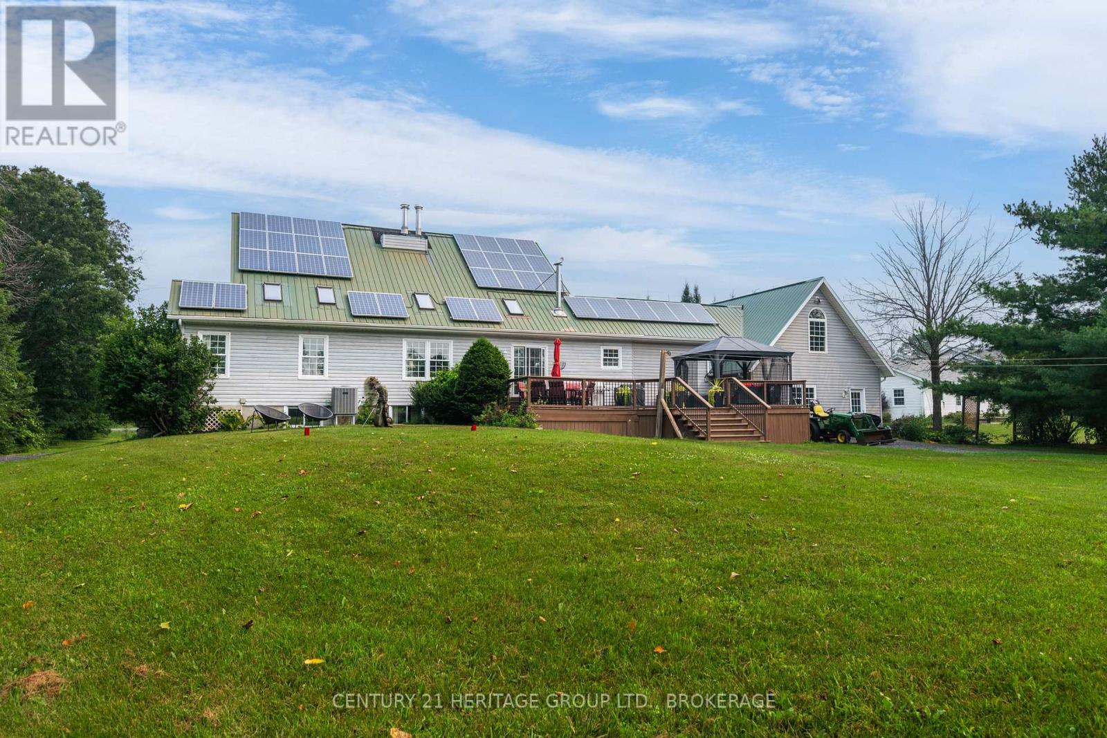 5216 BRADFORD ROAD N - Image 33