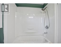 230 Cairn Street, London South, ON N5Z3W7 Photo 29