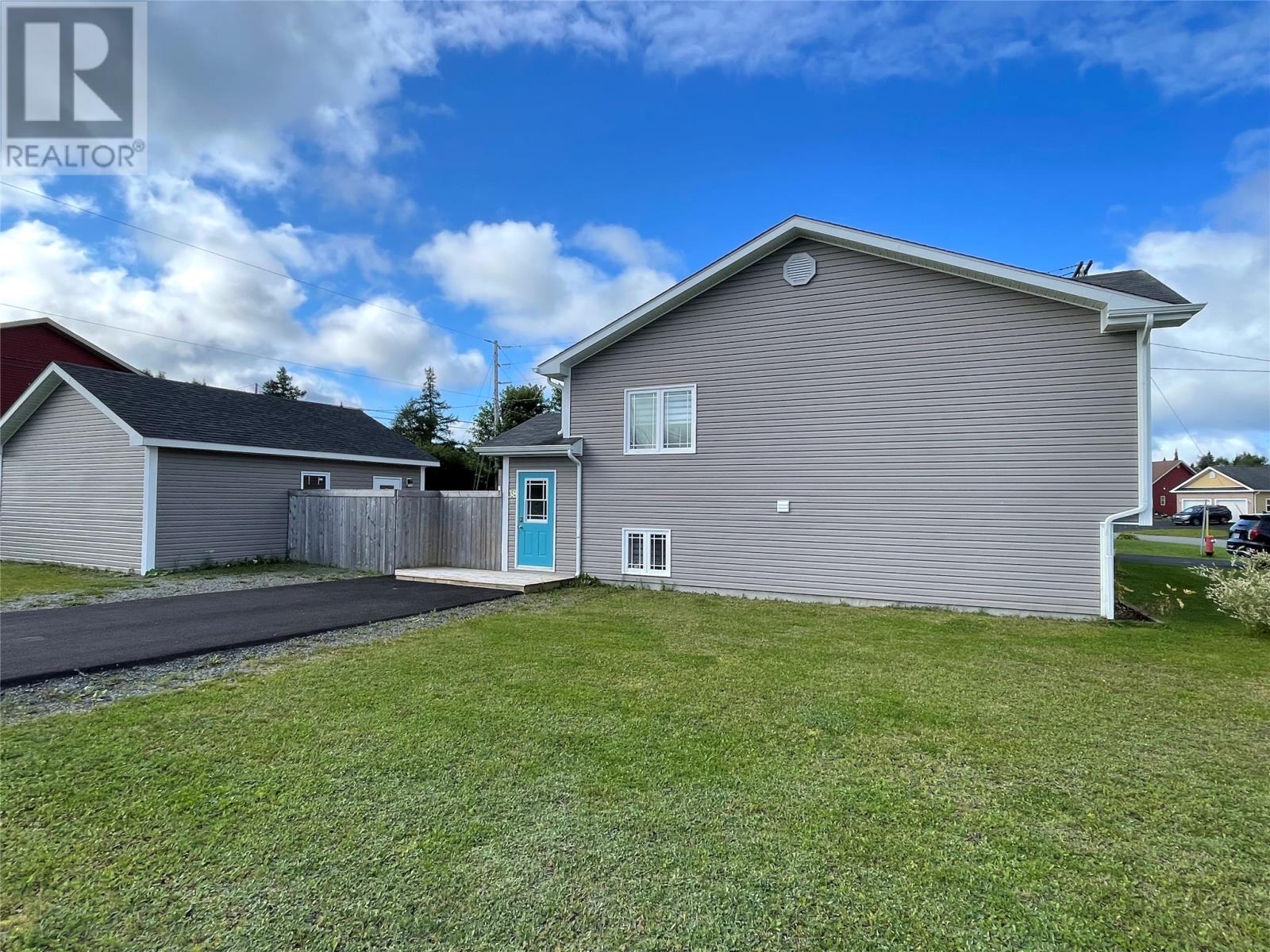 38 McHugh Street, Grand Falls-Windsor — photo 3