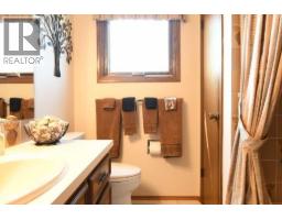 168 Templewood Drive Ne, Calgary, AB T1Y4G8 Photo 27