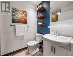 2103 - 218 Queens Quay Boulevard W, Toronto, ON M5J2Y6 Photo 22