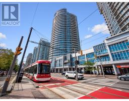 2103 - 218 Queens Quay Boulevard W, Toronto, ON M5J2Y6 Photo 32