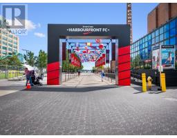 2103 - 218 Queens Quay Boulevard W, Toronto, ON M5J2Y6 Photo 33