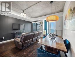 Bathroom - 2103 - 218 Queens Quay Boulevard W, Toronto, ON M5J2Y6 Photo 7