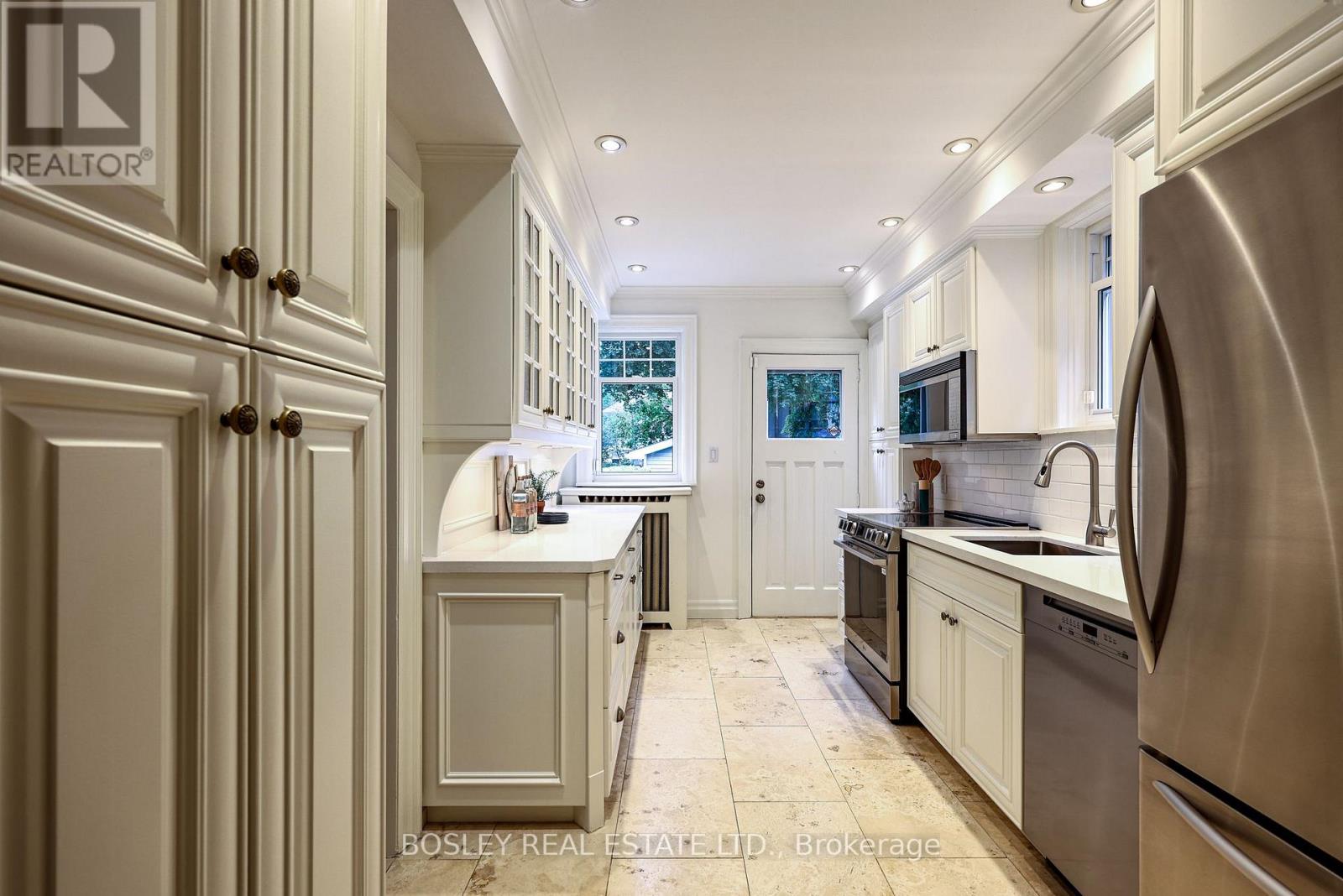 149 LASCELLES BOULEVARD - 11