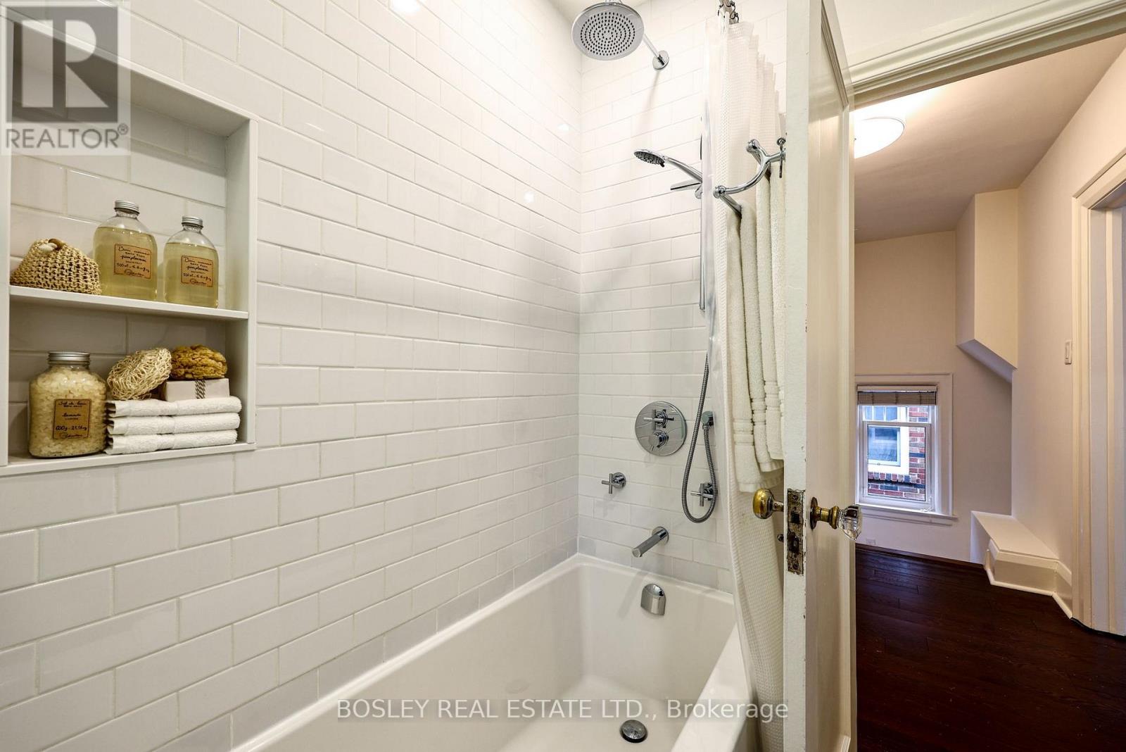 149 LASCELLES BOULEVARD - 25