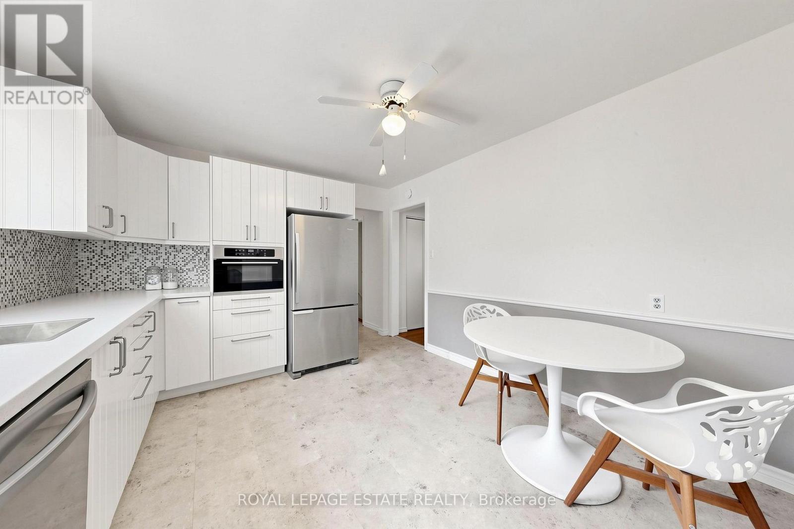 7 LONGHOPE PLACE - 13