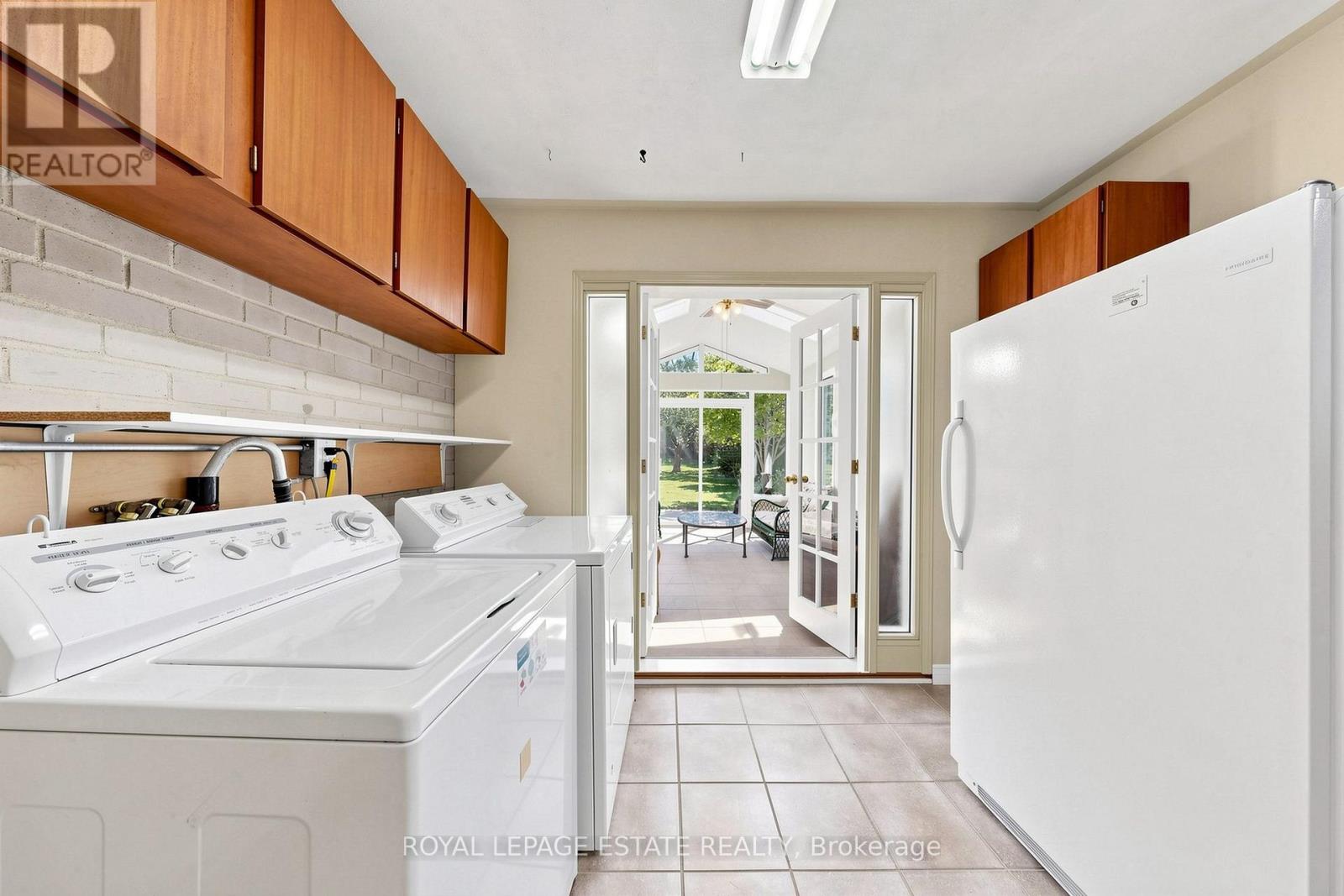 7 LONGHOPE PLACE - 22