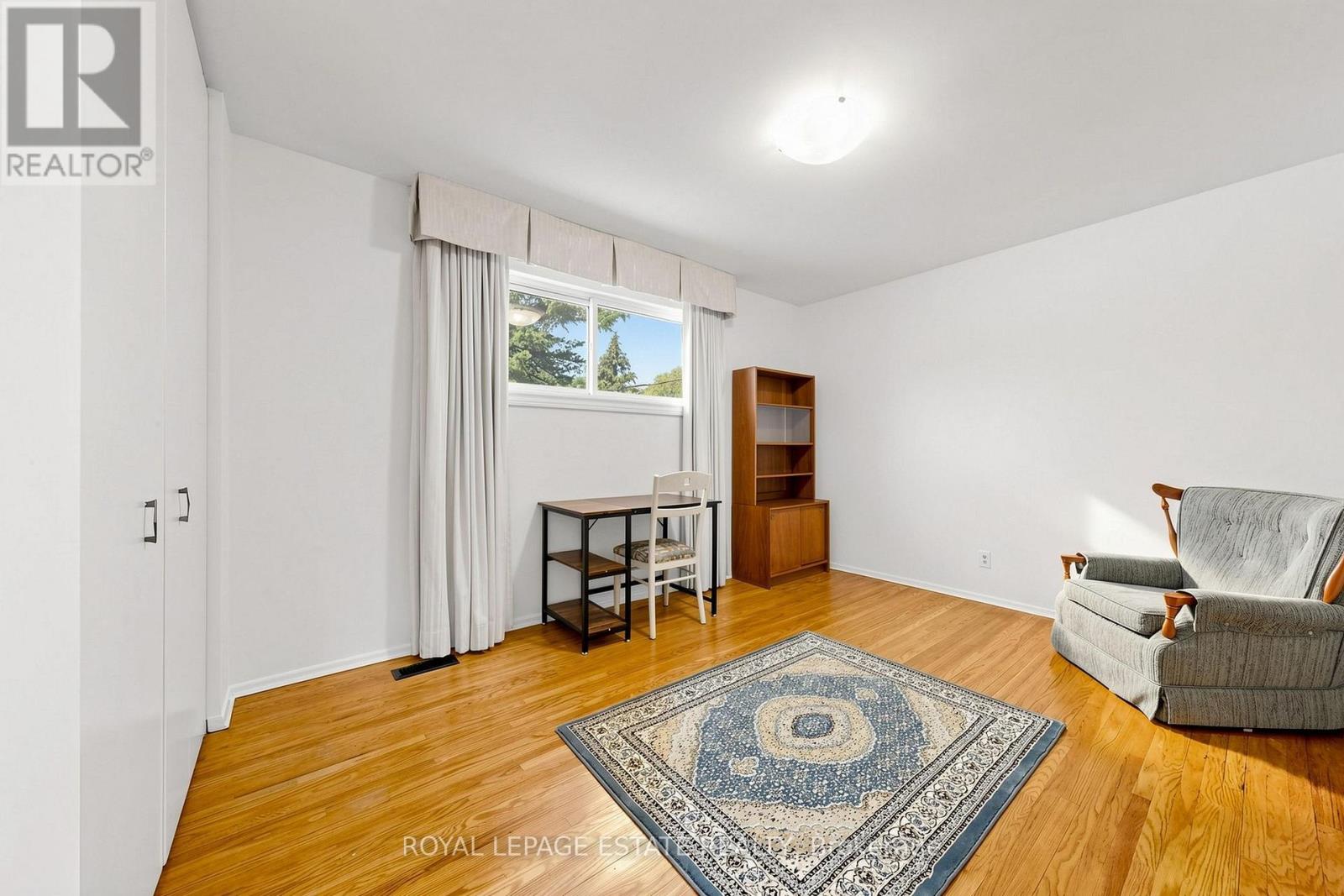 7 LONGHOPE PLACE - Image 25