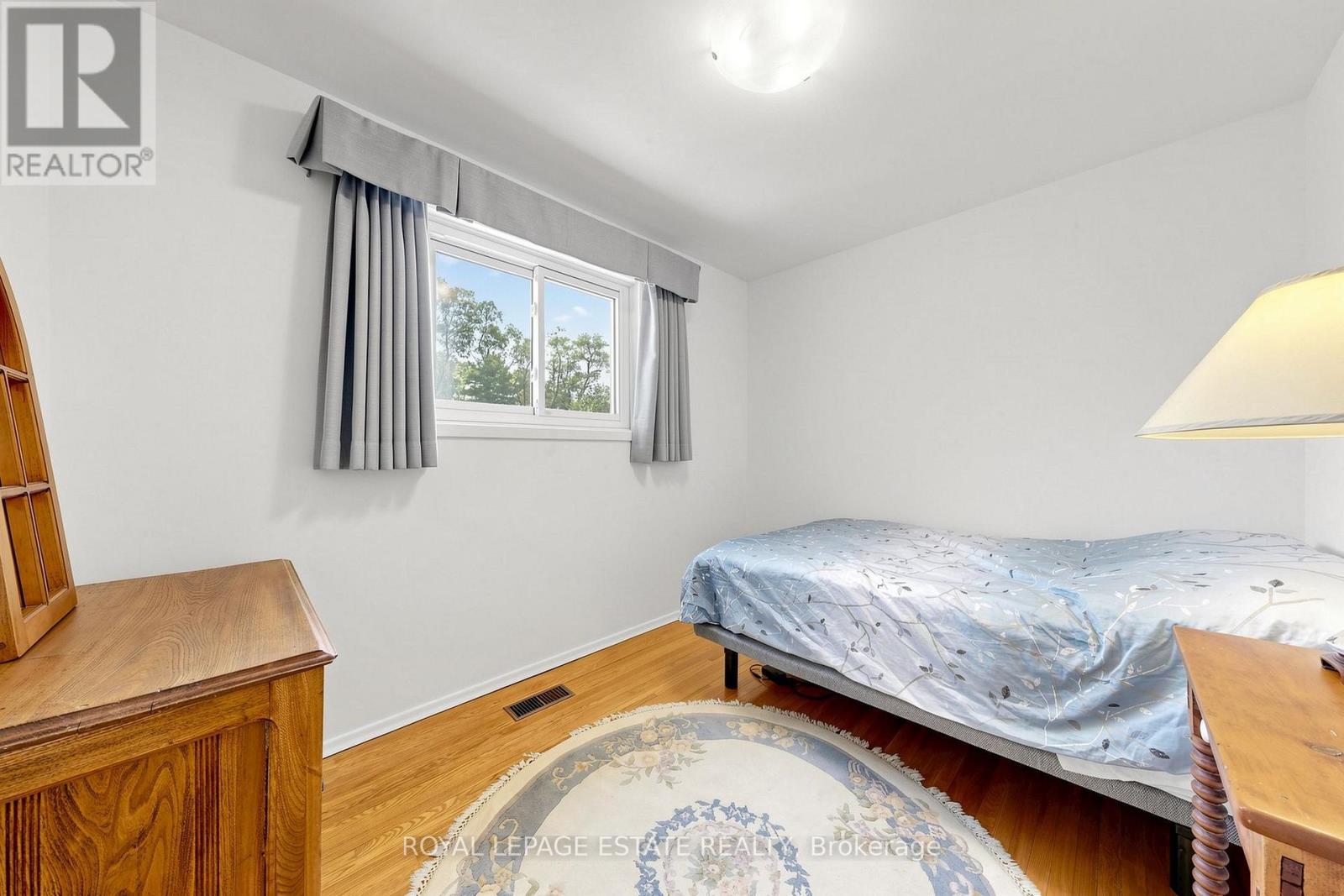7 LONGHOPE PLACE - Image 27