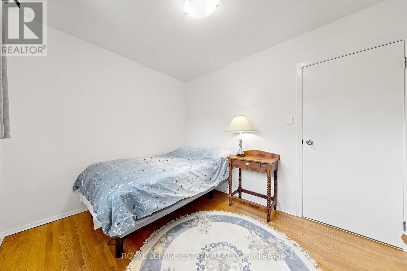 7 LONGHOPE PLACE - 28