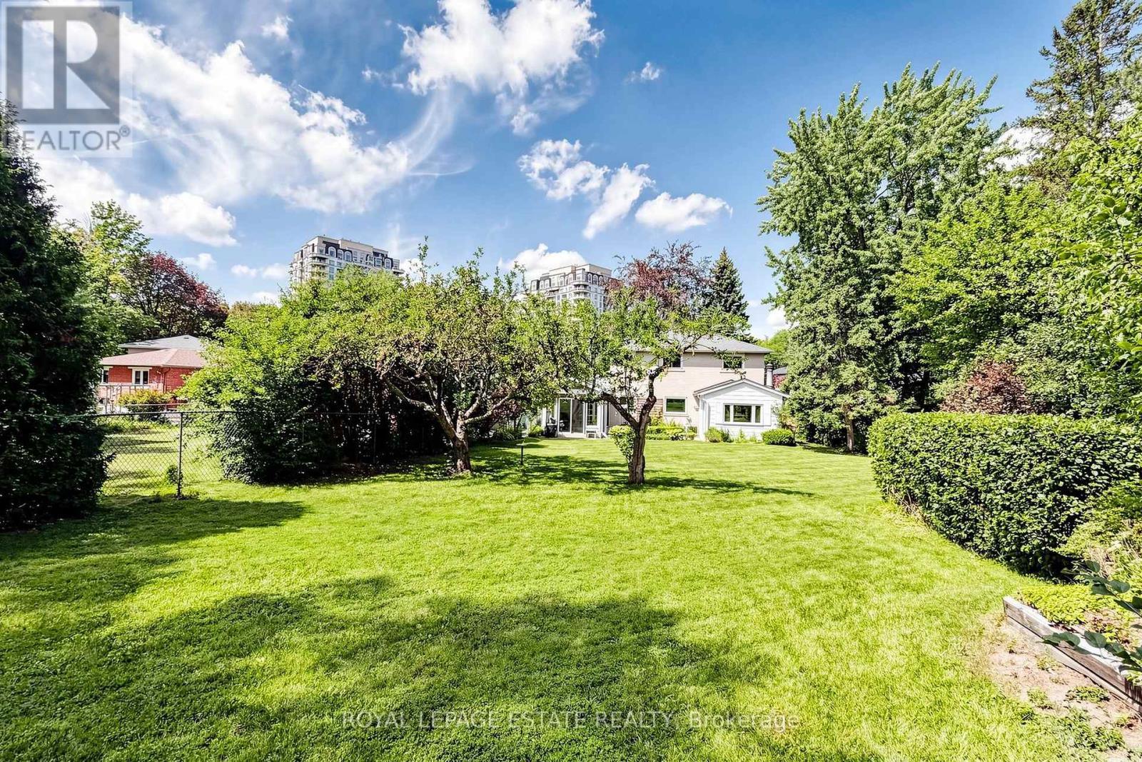 7 LONGHOPE PLACE - 38
