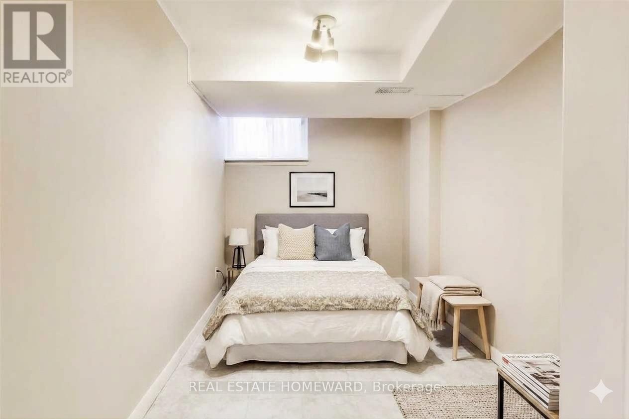 4 MARTORINO DRIVE - Image 26