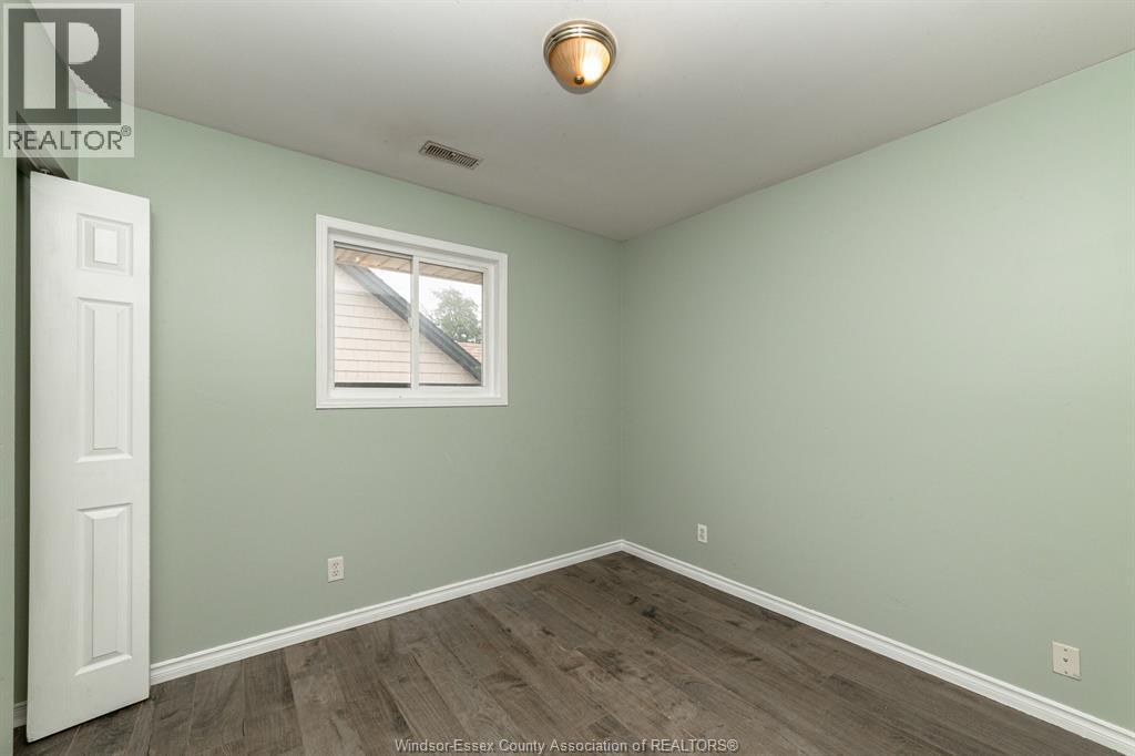 1231 HIGH STREET, Windsor — photo 7