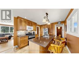 4244 4th Line, Bradford West Gwillimbury, ON L3Z0Y7 Photo 17