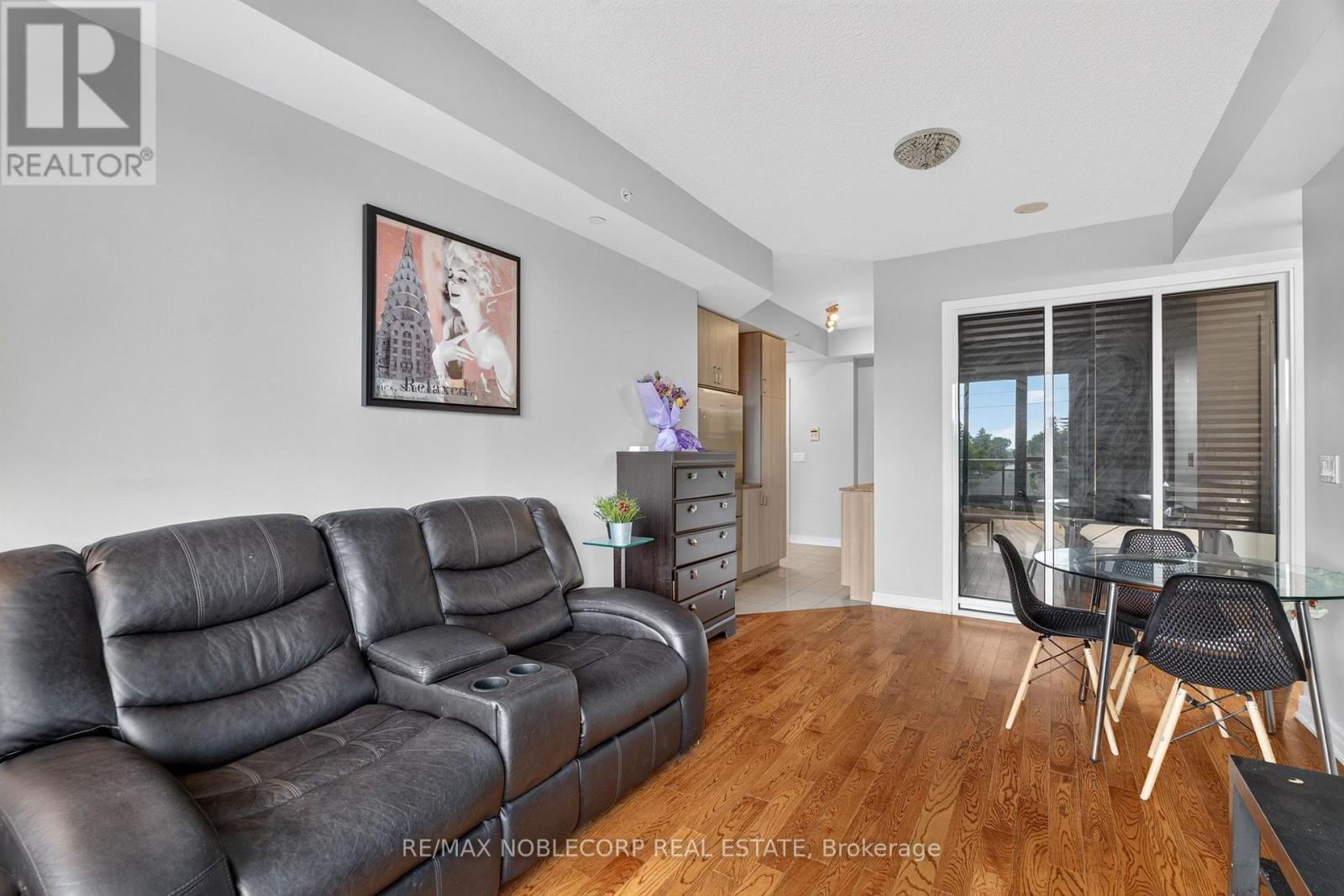 #206SW 9191 YONGE STREET - 22