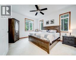 4pc Bathroom - 1830 York Creek Close, Blairmore, AB T0K0E0 Photo 13