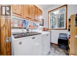 1830 York Creek Close, Blairmore, AB T0K0E0 Photo 21