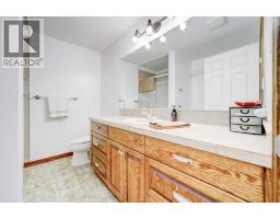 1830 York Creek Close, Blairmore, AB T0K0E0 Photo 33