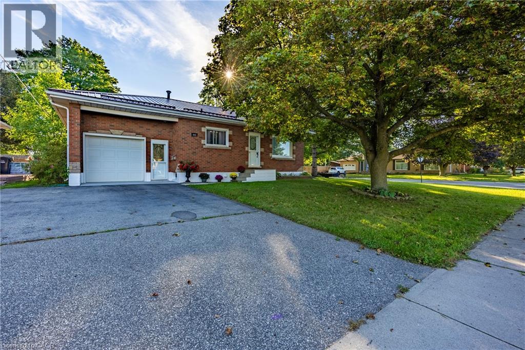 343 DELCREST Avenue - 2