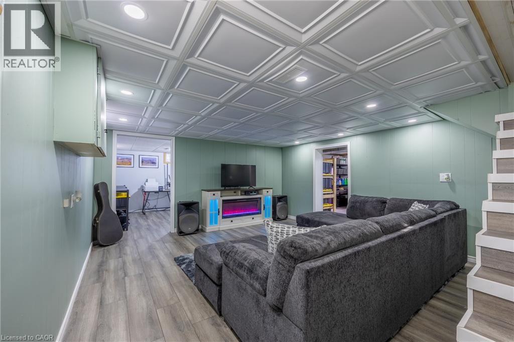 343 DELCREST Avenue - 22