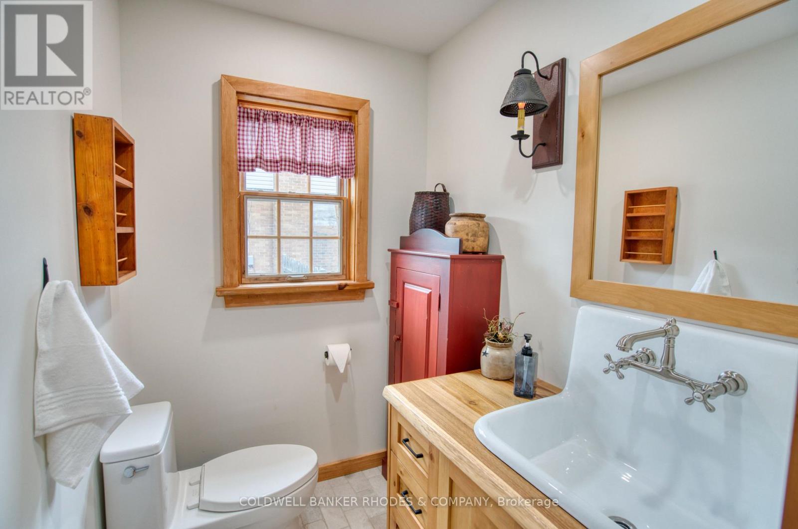 1329 LAROSE AVENUE - Image 12
