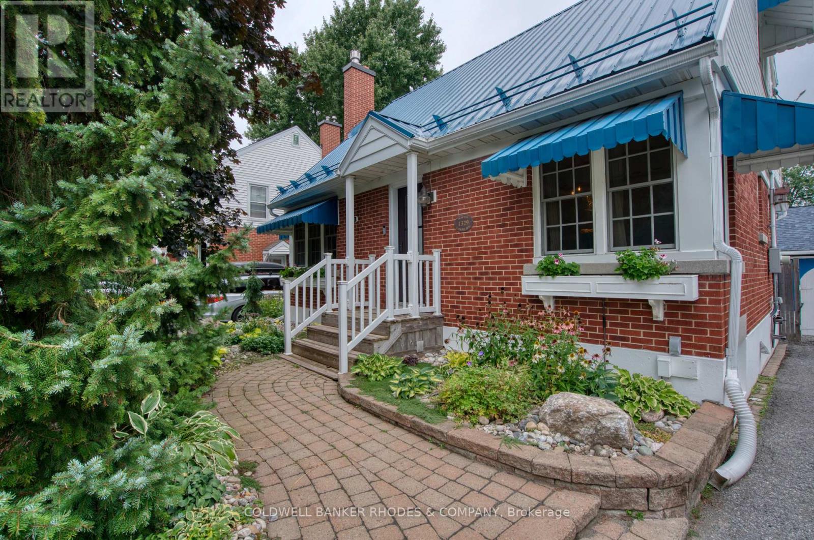 1329 LAROSE AVENUE - 2