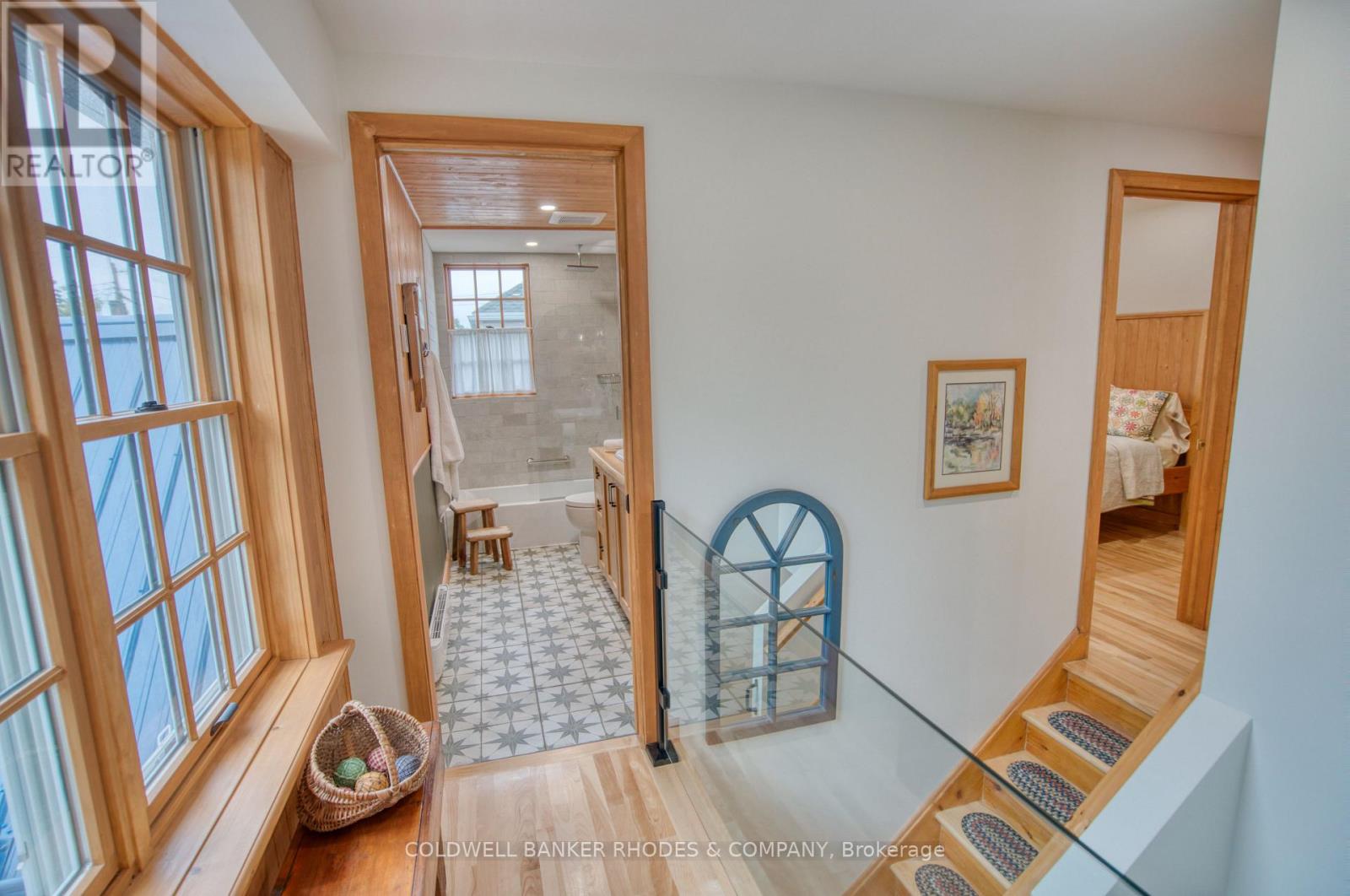 1329 LAROSE AVENUE - 24