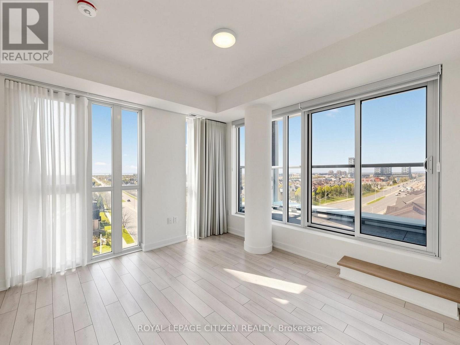 #814 1005 DUNDAS STREET - 15