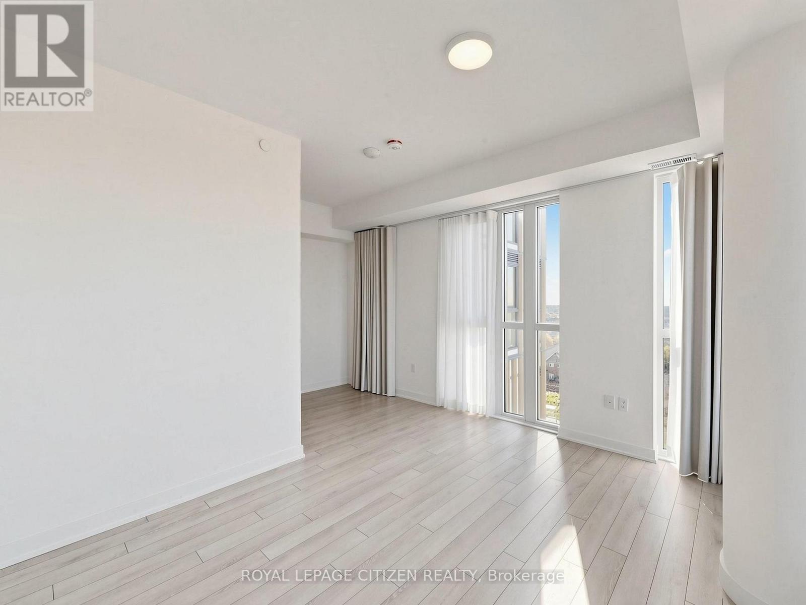 #814 1005 DUNDAS STREET - 16