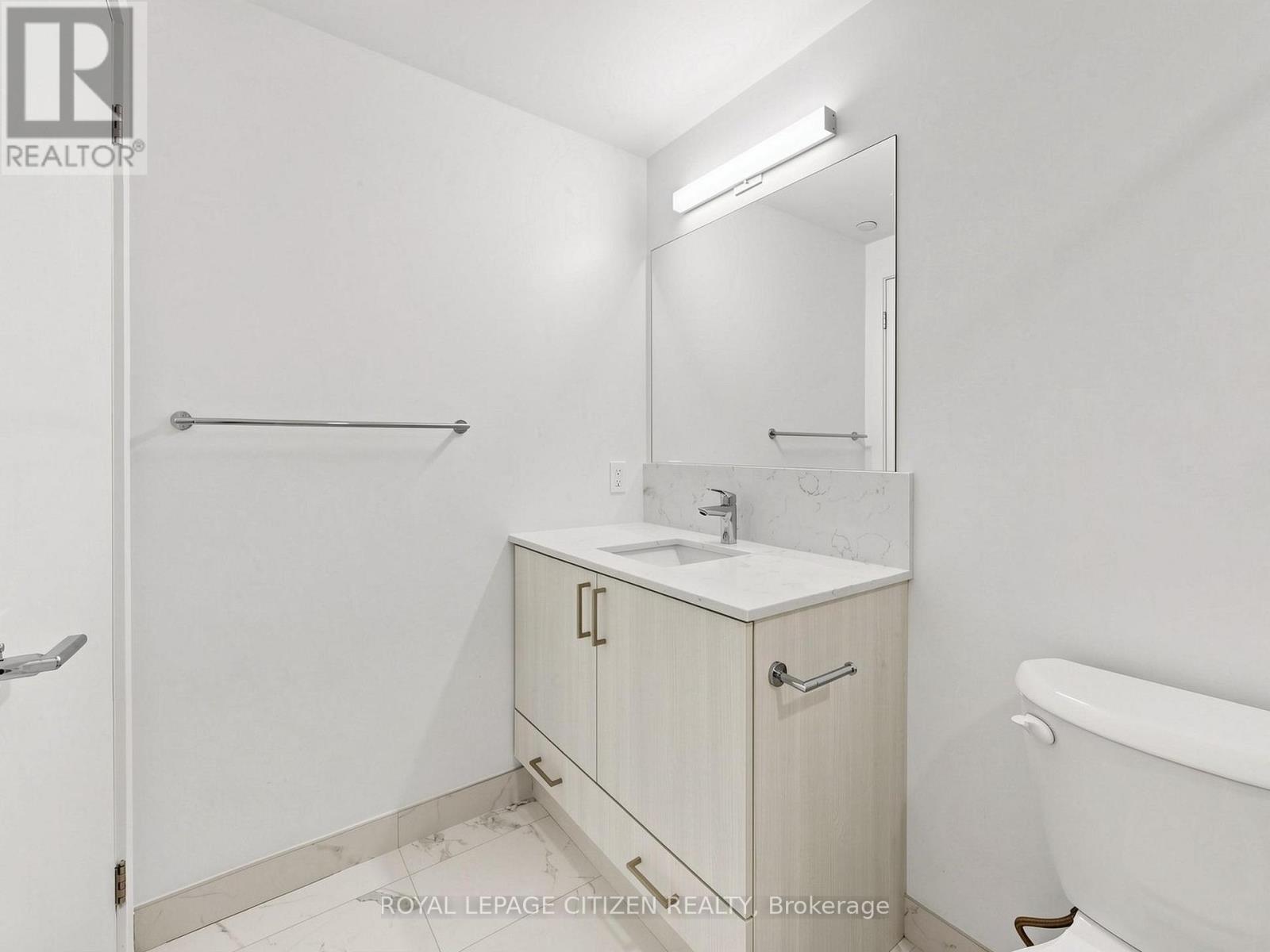 #814 1005 DUNDAS STREET - 19