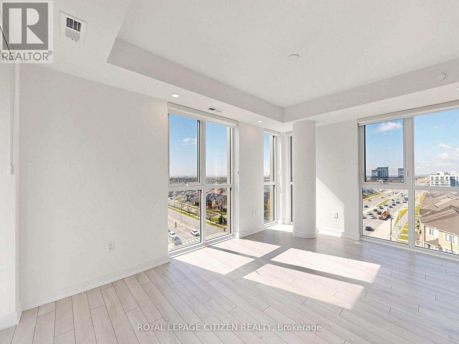#814 1005 DUNDAS STREET - 9