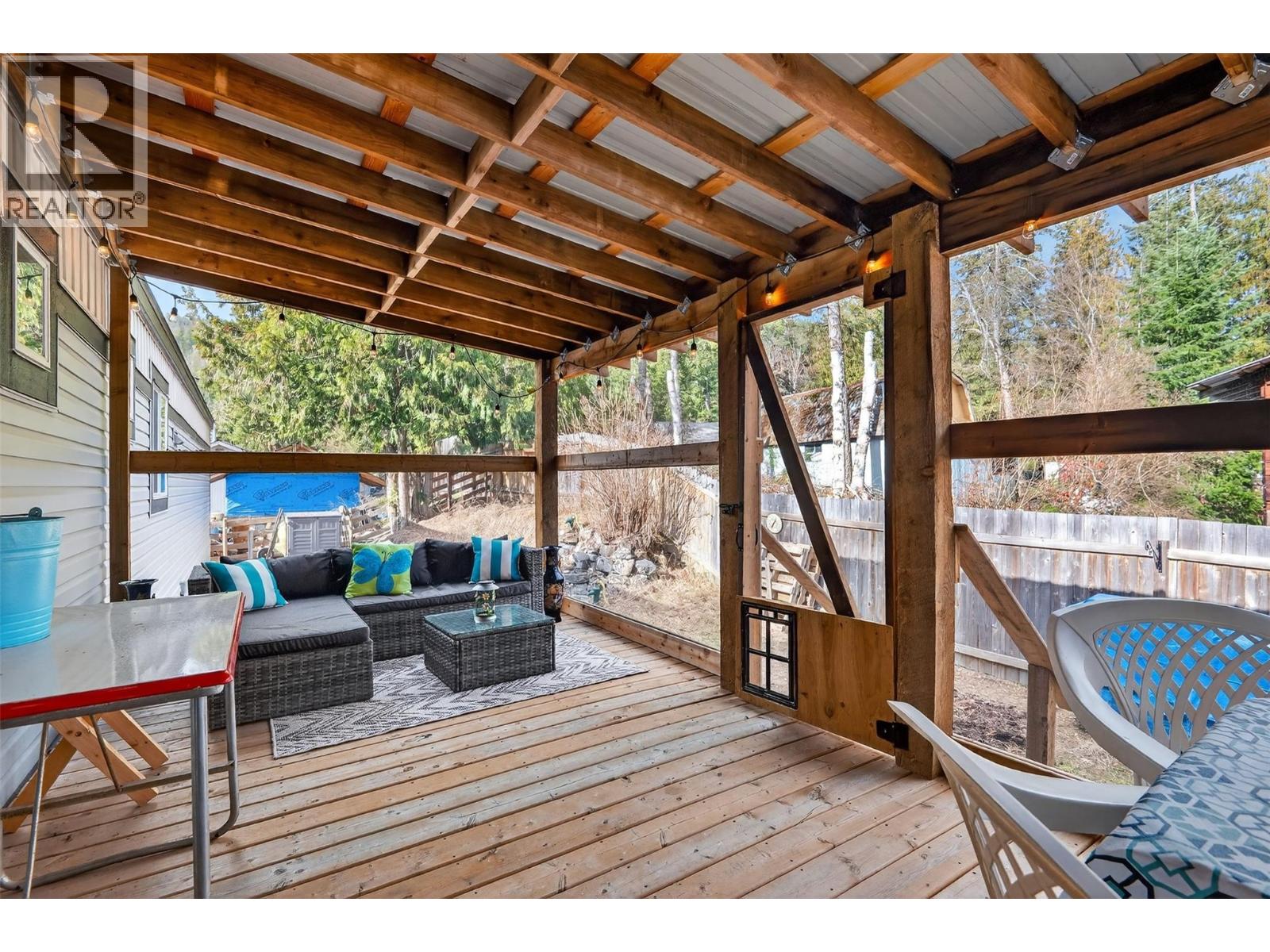 #11 5235 Shaw Road - 33