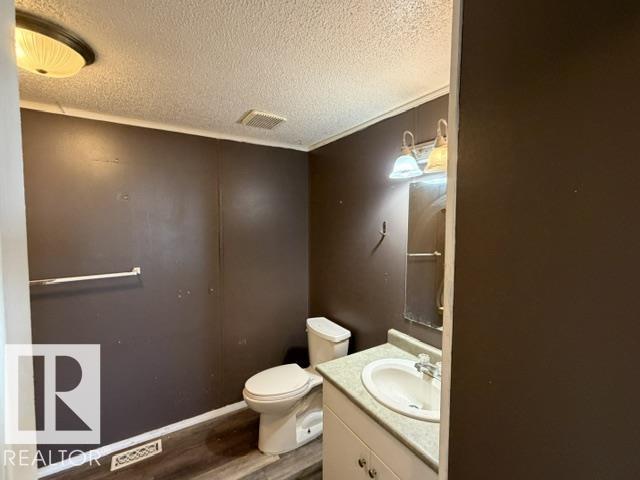 4801 50 ST - 7
