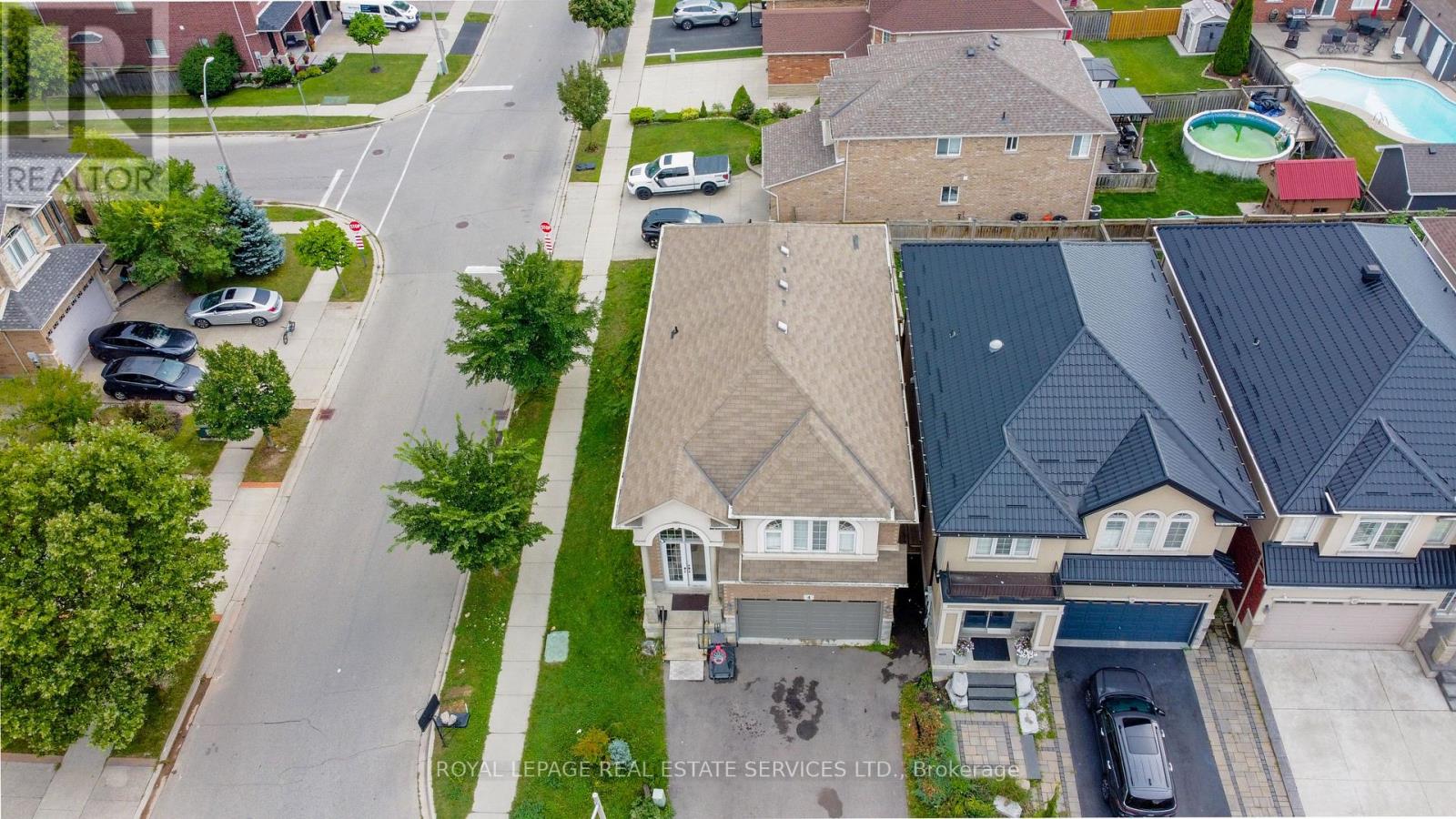 4 CHARTWELL CIRCLE S - 41