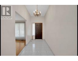 227 Elgin Mills(main Floor) Road W, Richmond Hill, ON L4C4M1 Photo 16