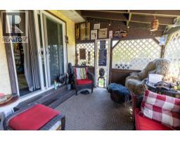411 Gertrude Street, Midway, BC V0H1M0 Photo 13