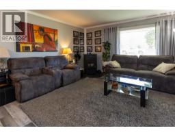 411 Gertrude Street, Midway, BC V0H1M0 Photo 15