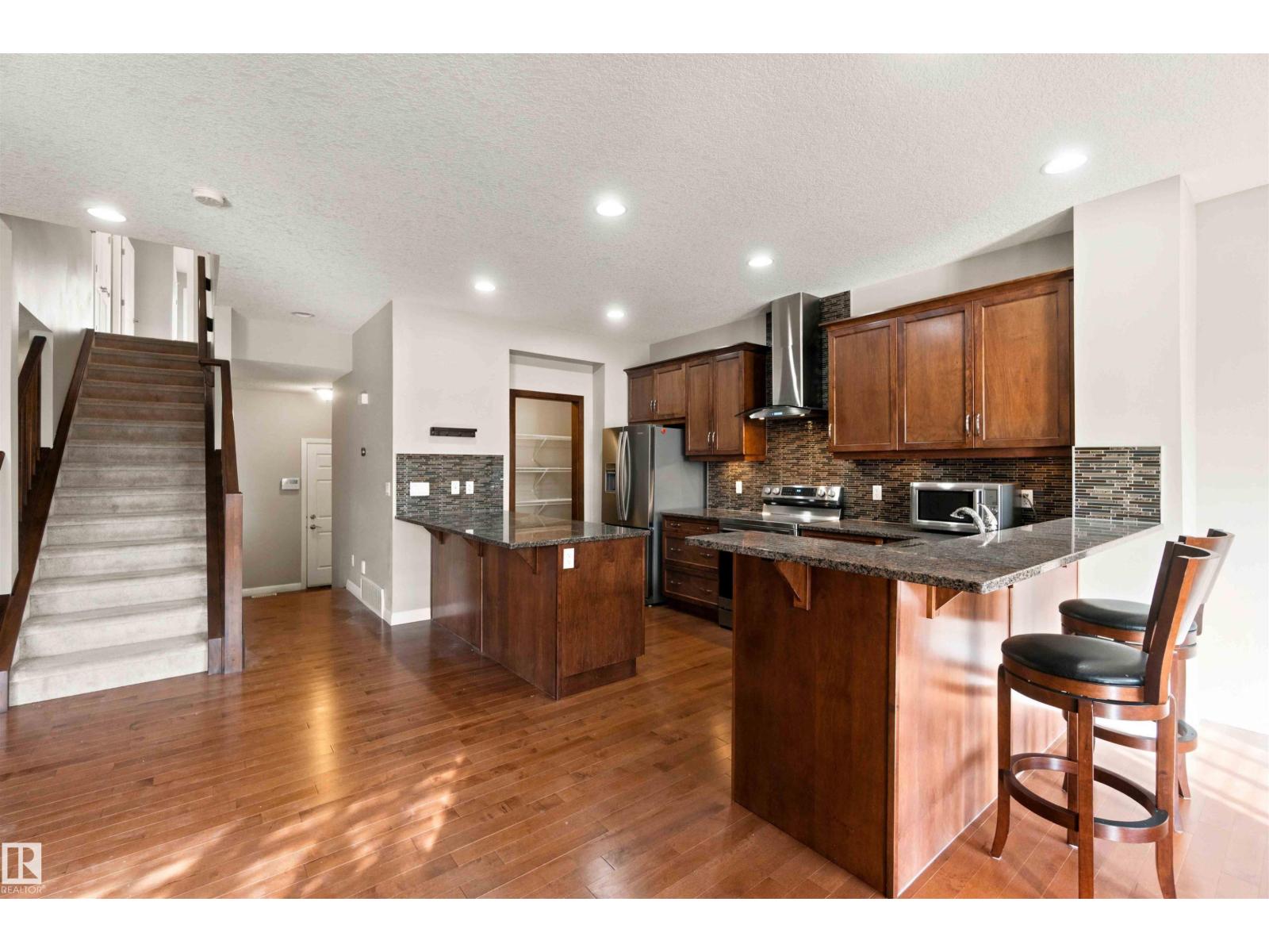 1238 AINSLIE WY NW - 18