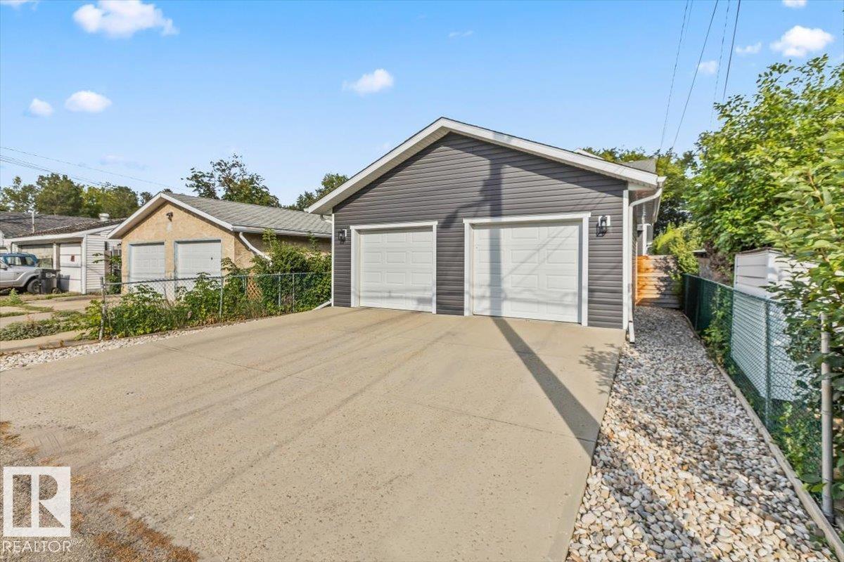 11324 87 ST NW - 43