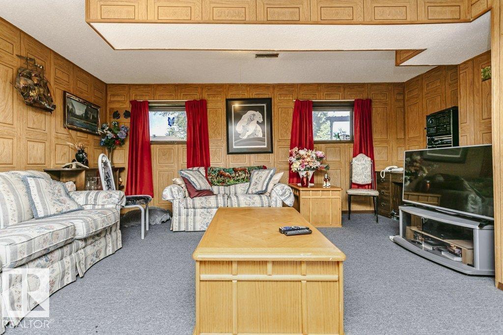 23 HUGHES RD NW - 32