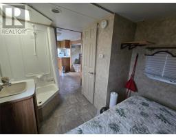 Bath (# pieces 1-6) - 74, 82, 82a Little Harbour Road, Fogo Islands, NL A0G2X0 Photo 11